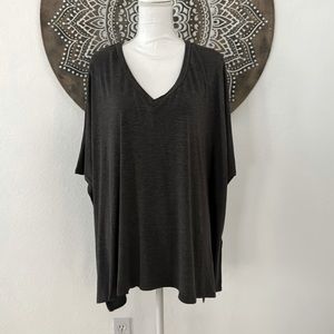 *NWOT* Zenana Premium by THREE BIRD NEST charcoal oversized tunic top size small